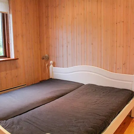Holiday home Four-bedroom Holiday In