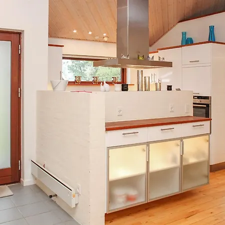 Four-bedroom Holiday In