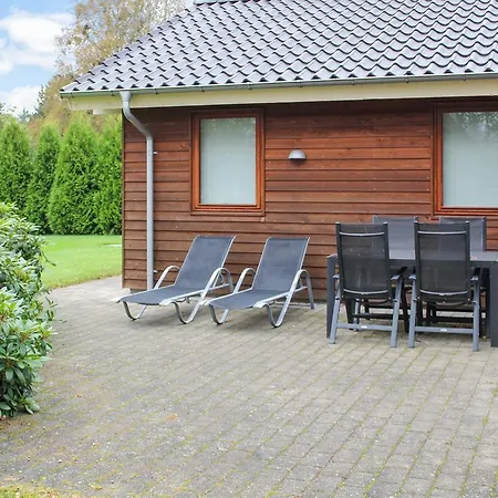Four-bedroom Holiday In